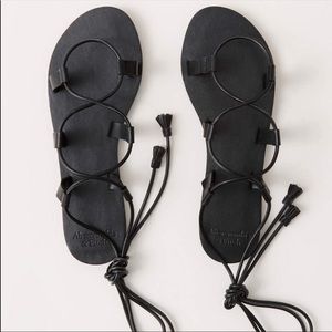 LIKE NEW Gladiator sandal